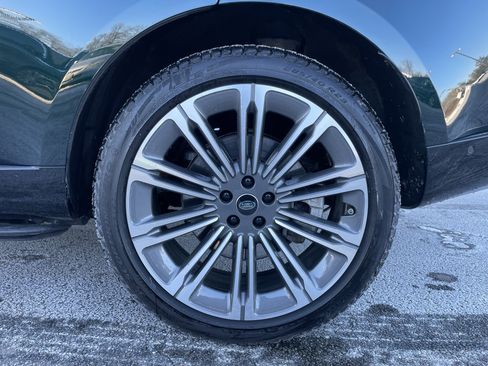 Used 2024 Land Rover Range Rover SE image 10