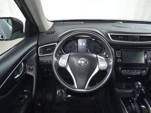 Used 2014 Nissan Rogue SL w/ SL Premium Package FWD image 9