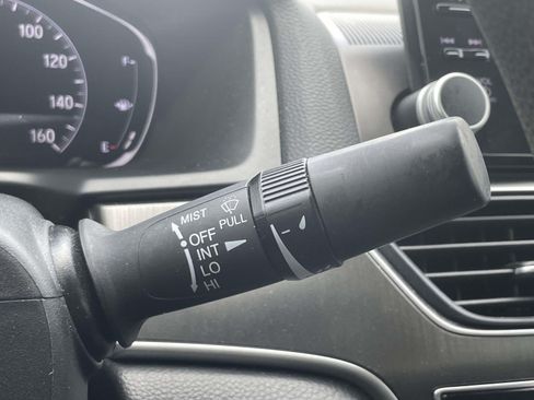 Used 2021 Honda Accord LX image 23