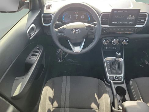 New 2026 Hyundai Venue SEL image 28