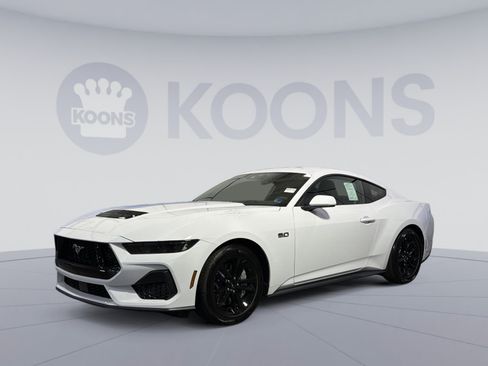 New 2026 Ford Mustang GT RWD image 1