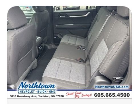 New 2026 GMC Acadia Elevation image 15