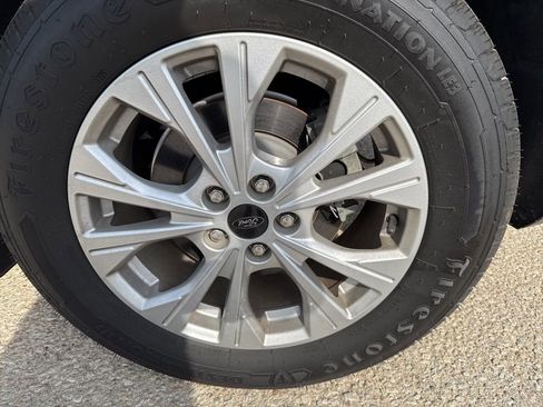 Used 2023 Ford Escape Active w/ Cold Weather Package image 9