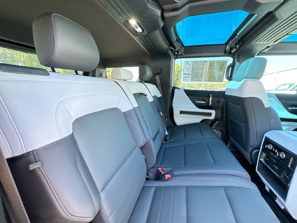 Used 2025 GMC Hummer EV 3X AWD/4WD image 29