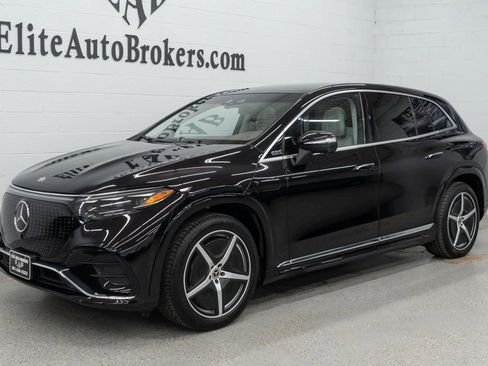 Used 2023 Mercedes-Benz EQS 580 4MATIC SUV image 48