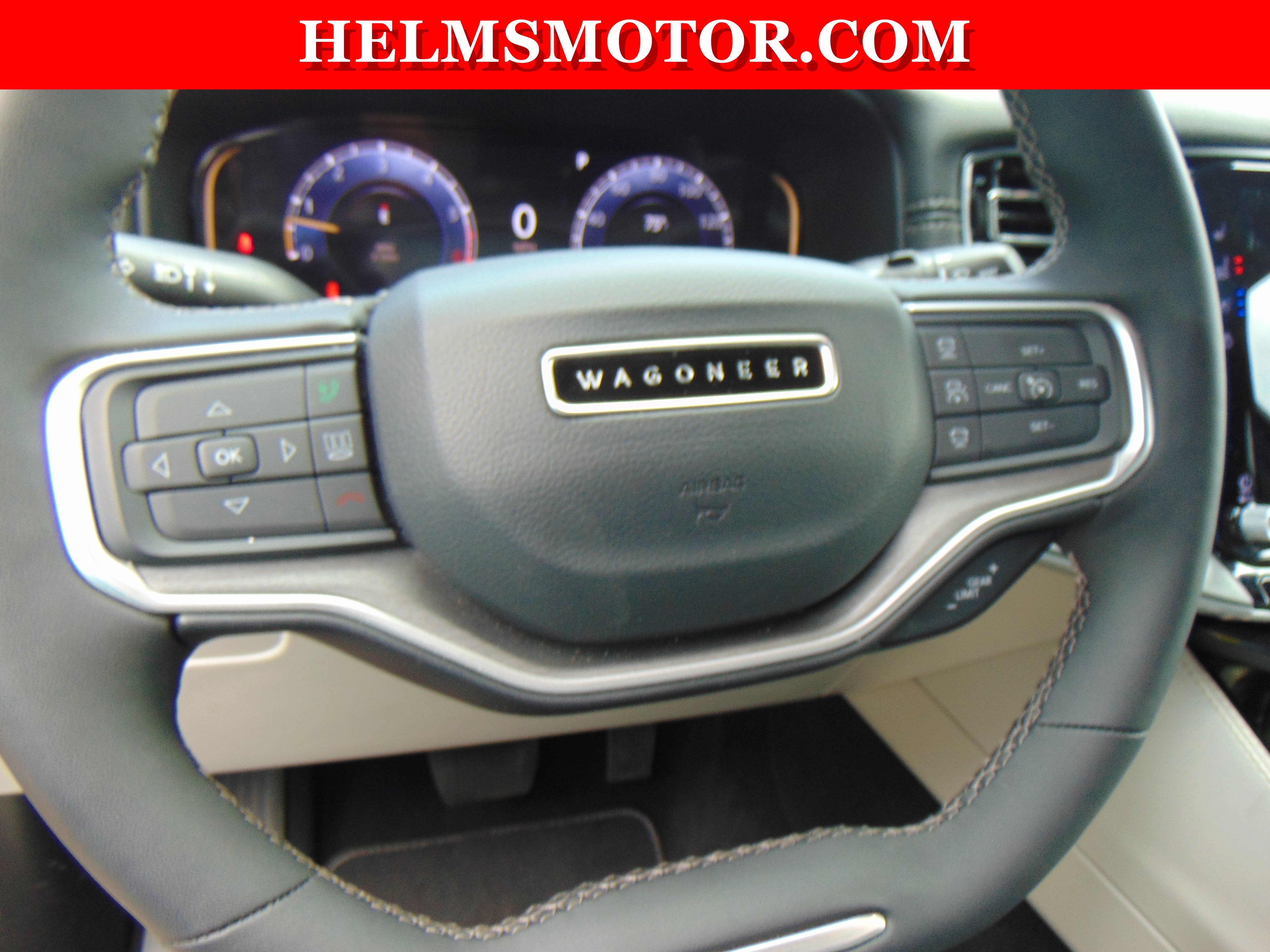 Used 2025 Jeep Wagoneer 4WD image 18