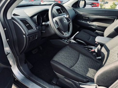 Used 2025 Mitsubishi Outlander Sport ES AWD/4WD image 15