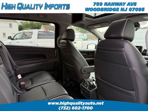 Used 2023 Honda Odyssey Elite image 46
