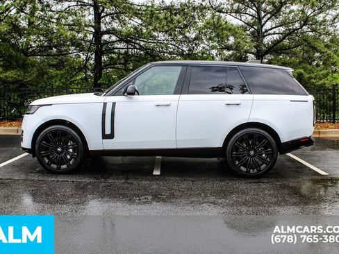 Used 2023 Land Rover Range Rover SE AWD/4WD image 7