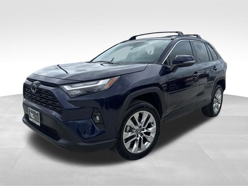 Used 2025 Toyota RAV4 XLE Premium FWD image 1
