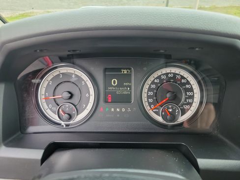 Used 2016 RAM 1500 Express image 17