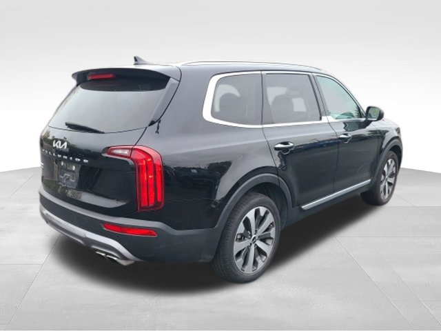 Used 2022 Kia Telluride S AWD/4WD image 3