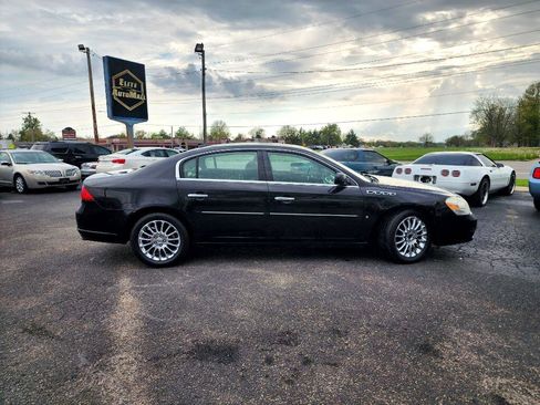 Used 2009 Buick Lucerne Super image 4