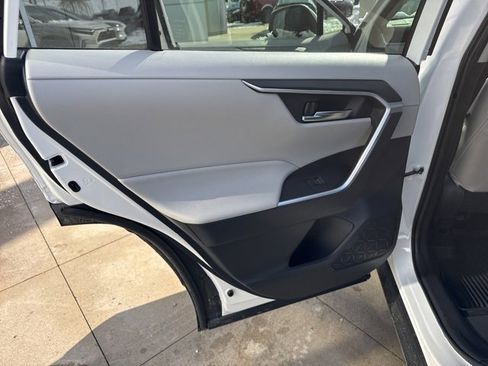 Used 2024 Toyota RAV4 XLE image 24