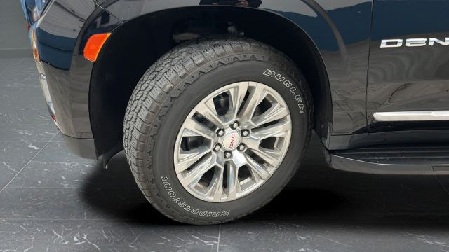 Used 2021 GMC Yukon XL Denali AWD/4WD image 38