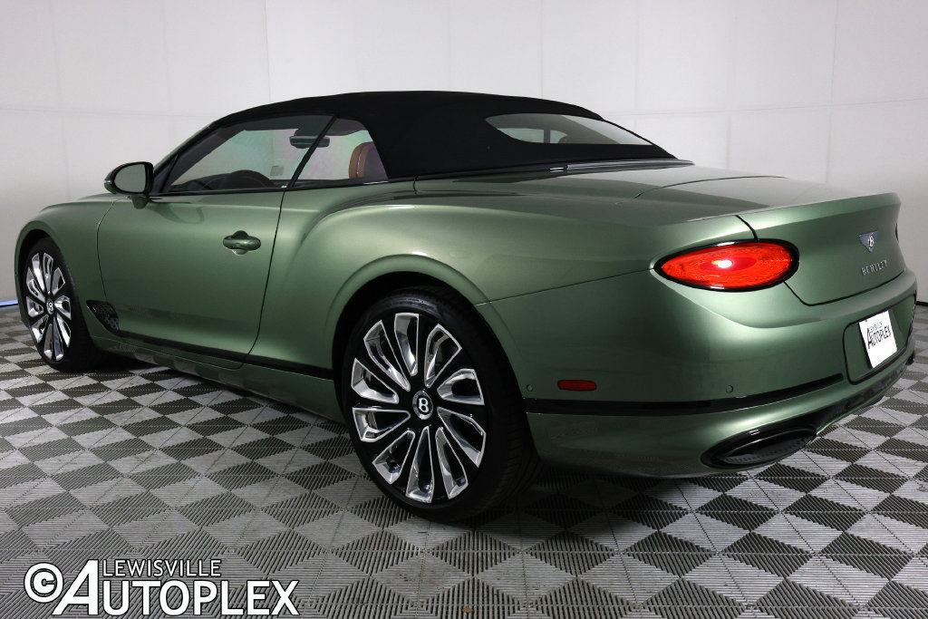 Used 2024 Bentley Continental GT Mulliner AWD/4WD image 10