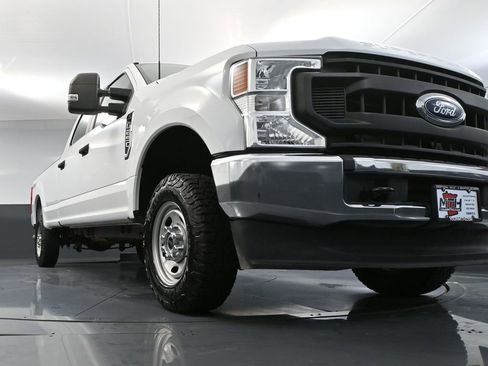 Used 2022 Ford F250 XL w/ Power Equipment Group image 51