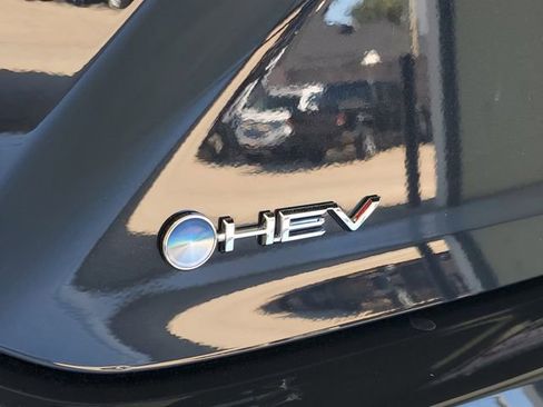 Used 2026 Toyota Camry LE image 8