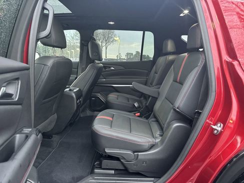 Used 2024 Chevrolet Traverse RS w/ LPO, Floor Liner Package image 30