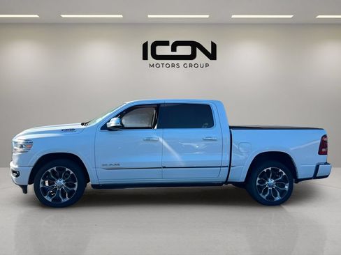 Used 2022 RAM 1500 Limited w/ Body-Colour Bumper Group AWD/4WD image 2