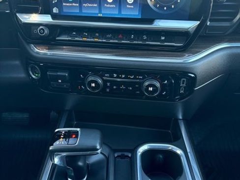 Used 2023 Chevrolet Silverado 1500 LT Trail Boss w/ LT Trail Boss Premium Package image 42