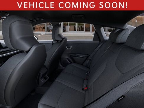 New 2026 Kia K4 LXS image 18