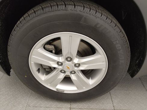 Used 2020 Chevrolet Trax LS w/ Tint and Cruise Package FWD image 31