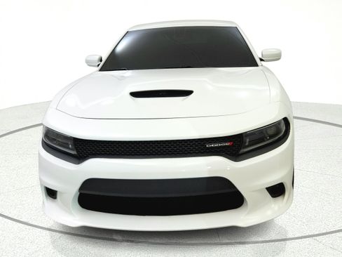 Used 2022 Dodge Charger R/T RWD image 2