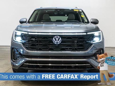 Used 2024 Volkswagen Atlas SEL Premium R-Line AWD/4WD image 2