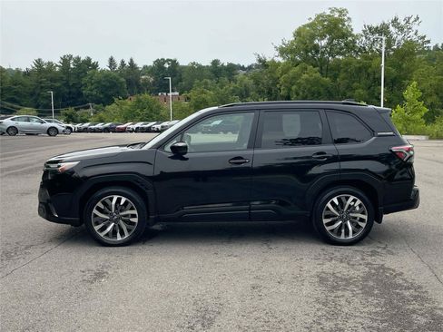 Certified 2025 Subaru Forester Touring AWD/4WD image 2