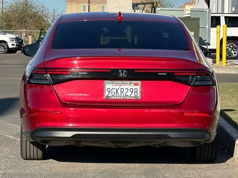 Used 2023 Honda Accord EX image 4