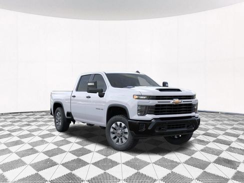 New 2026 Chevrolet Silverado 2500 Custom w/ Custom Value Package AWD/4WD image 9