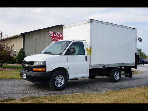Used 2019 Chevrolet Express 3500 image 1