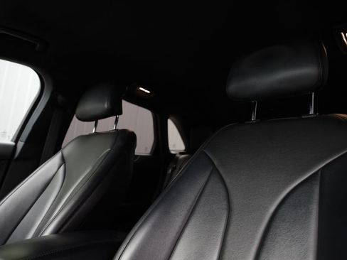 Used 2019 Lincoln MKC Premiere FWD image 15