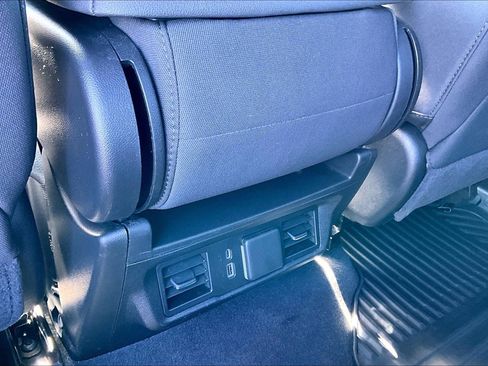 Certified 2025 Chevrolet Silverado 1500 LT image 11