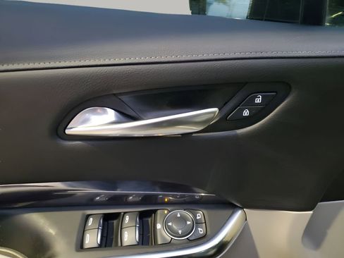 Certified 2021 Cadillac XT4 Luxury w/ Cold Weather Package image 26