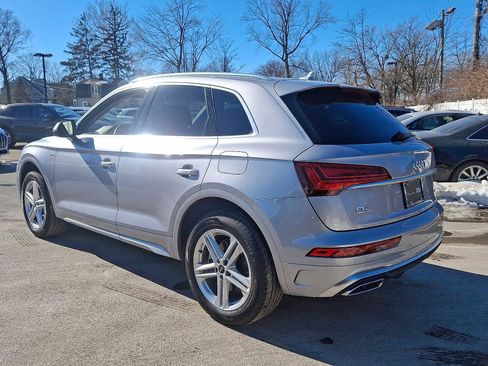 Certified 2024 Audi Q5 e Premium w/ Convenience Package image 22