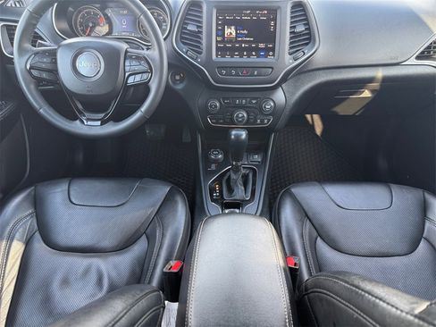 Certified 2023 Jeep Cherokee Altitude Lux image 10