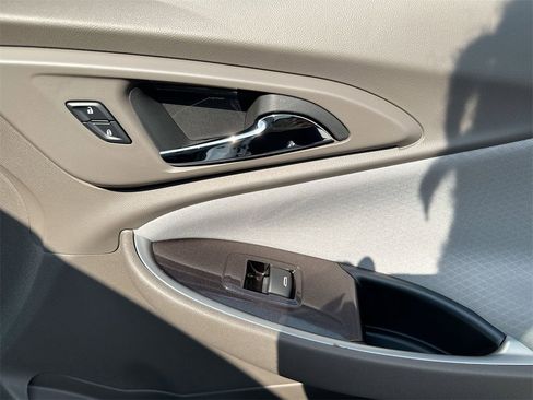 Used 2024 Chevrolet Malibu LS image 31