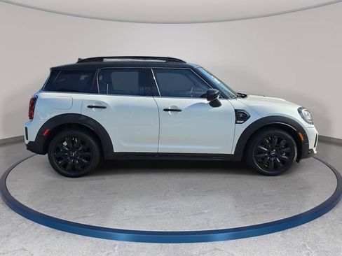 Used 2024 MINI Cooper Countryman S FWD image 4