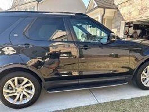 Used 2019 Land Rover Discovery HSE AWD/4WD image 5