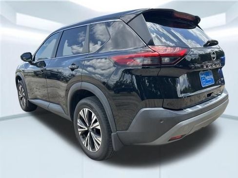 Used 2023 Nissan Rogue SV FWD image 8