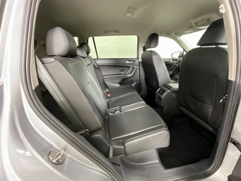 Used 2019 Volkswagen Tiguan SE image 23
