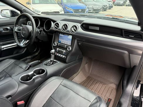 Used 2018 Ford Mustang Premium RWD image 21