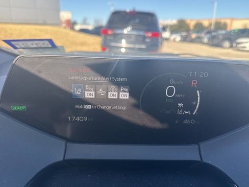 Used 2024 Toyota Prius XLE image 15