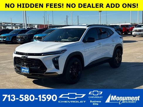 New 2026 Chevrolet Trax ACTIV w/ Sunroof Package image 1