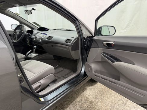 Used 2010 Honda Civic LX image 22