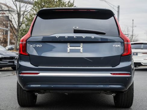 New 2026 Volvo XC90 T8 Plus image 5