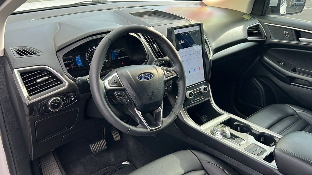 Used 2024 Ford Edge SEL w/ Convenience Package AWD/4WD image 12