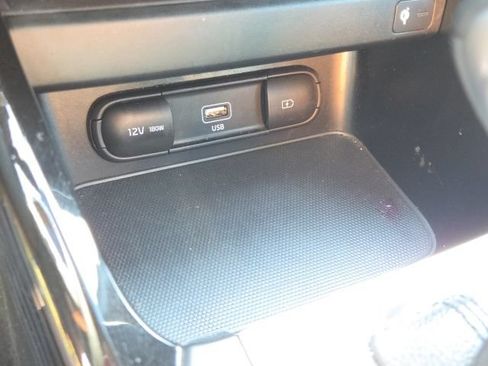 Used 2023 Kia Forte GT-Line w/ GT-Line Premium Package FWD image 19